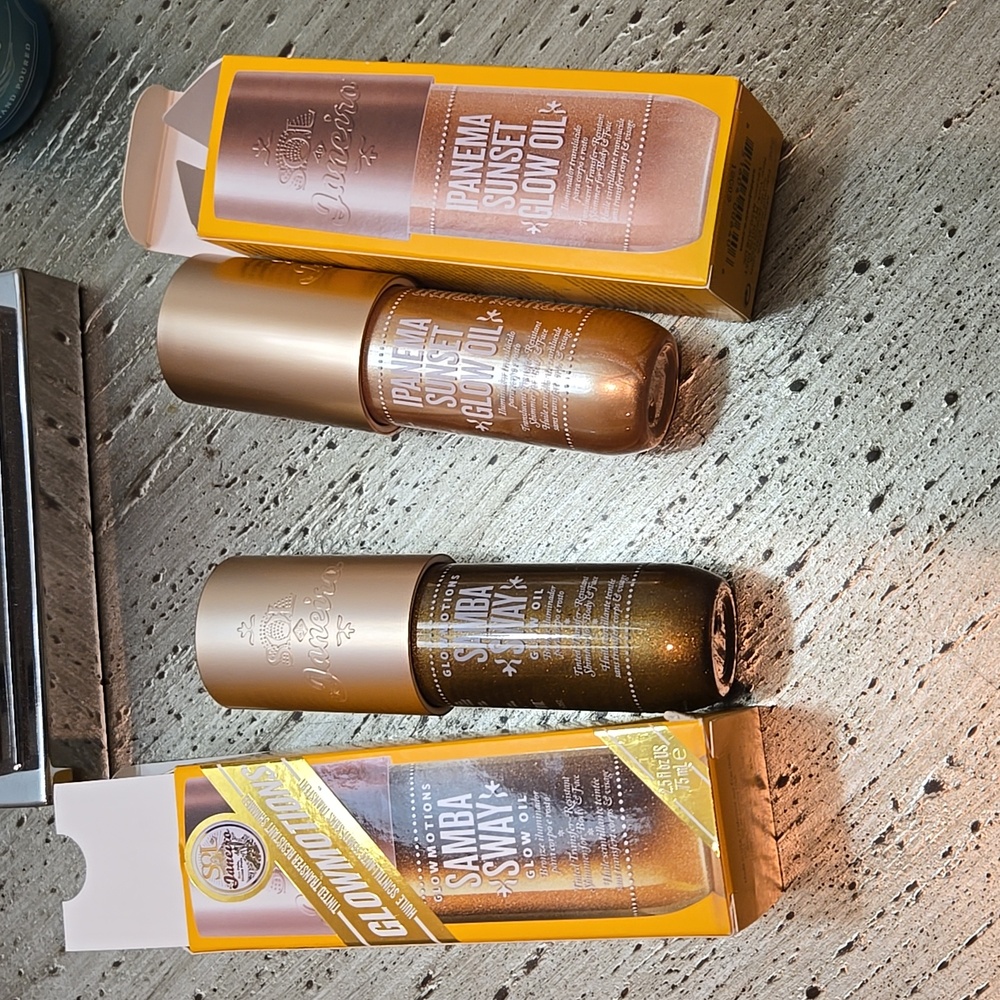 Sol de Janeiro Samba Sway and Ipanema Sunset Glow Oil Set